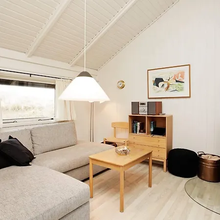 Nyaraló Modern House - By Traum